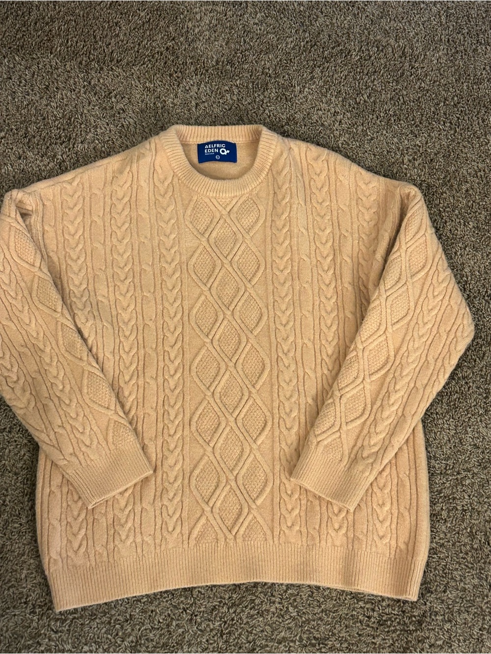 Aelfric Eden men’s cableknit sweater camel peach XXL very gently used